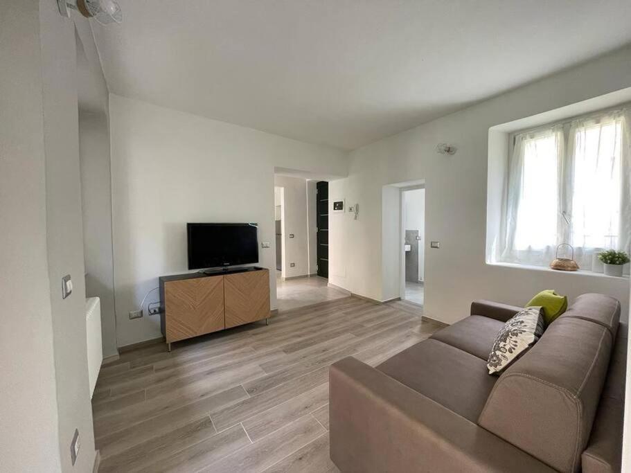 Il Giardino Nascosto Apartment Omegna Luaran gambar